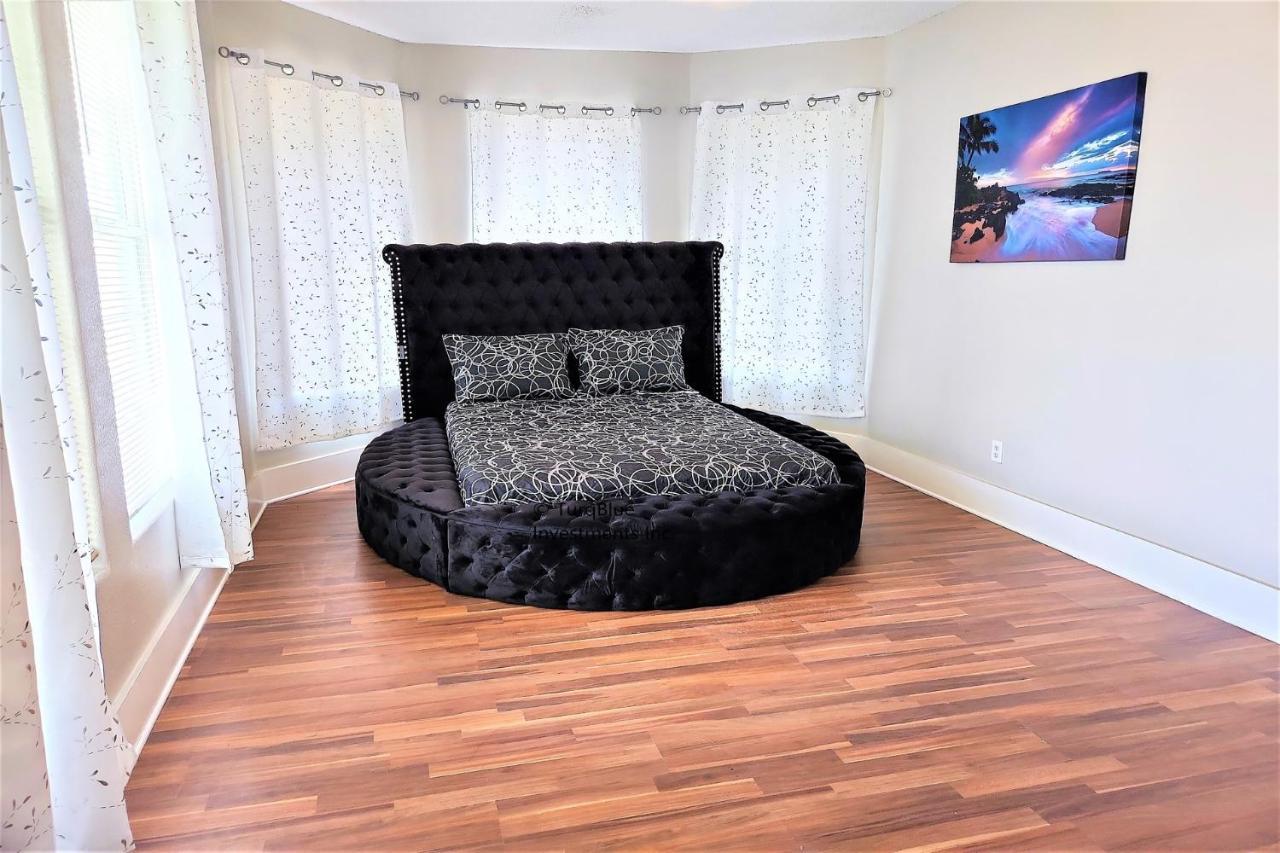 Casaazul-2605A-Couples Retreat By Beach & Pleasure Pier 1 Block Away- 2Bed 2Bath- 7 Minutes To Cruise Terminal Galveston Exteriör bild