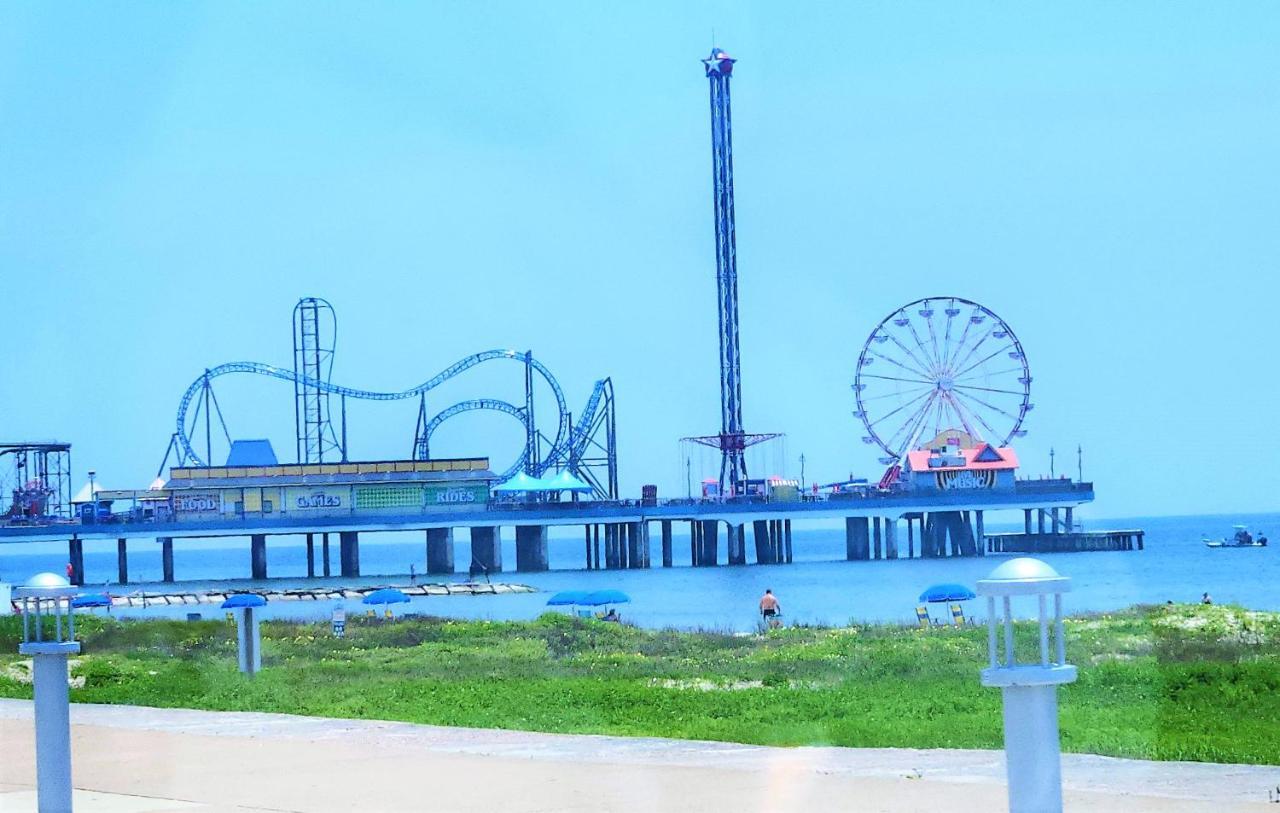 Casaazul-2605A-Couples Retreat By Beach & Pleasure Pier 1 Block Away- 2Bed 2Bath- 7 Minutes To Cruise Terminal Galveston Exteriör bild