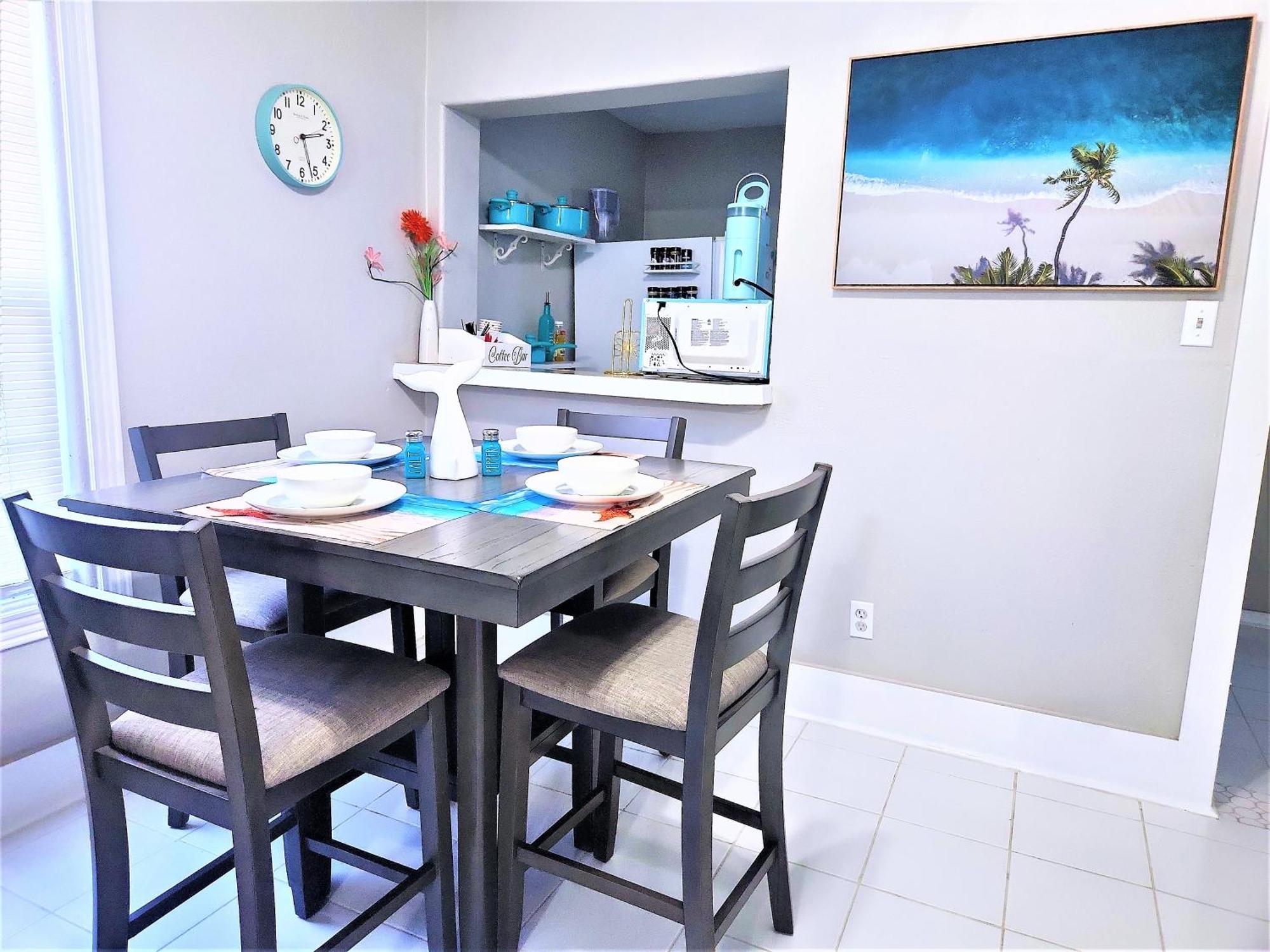 Casaazul-2605A-Couples Retreat By Beach & Pleasure Pier 1 Block Away- 2Bed 2Bath- 7 Minutes To Cruise Terminal Galveston Exteriör bild