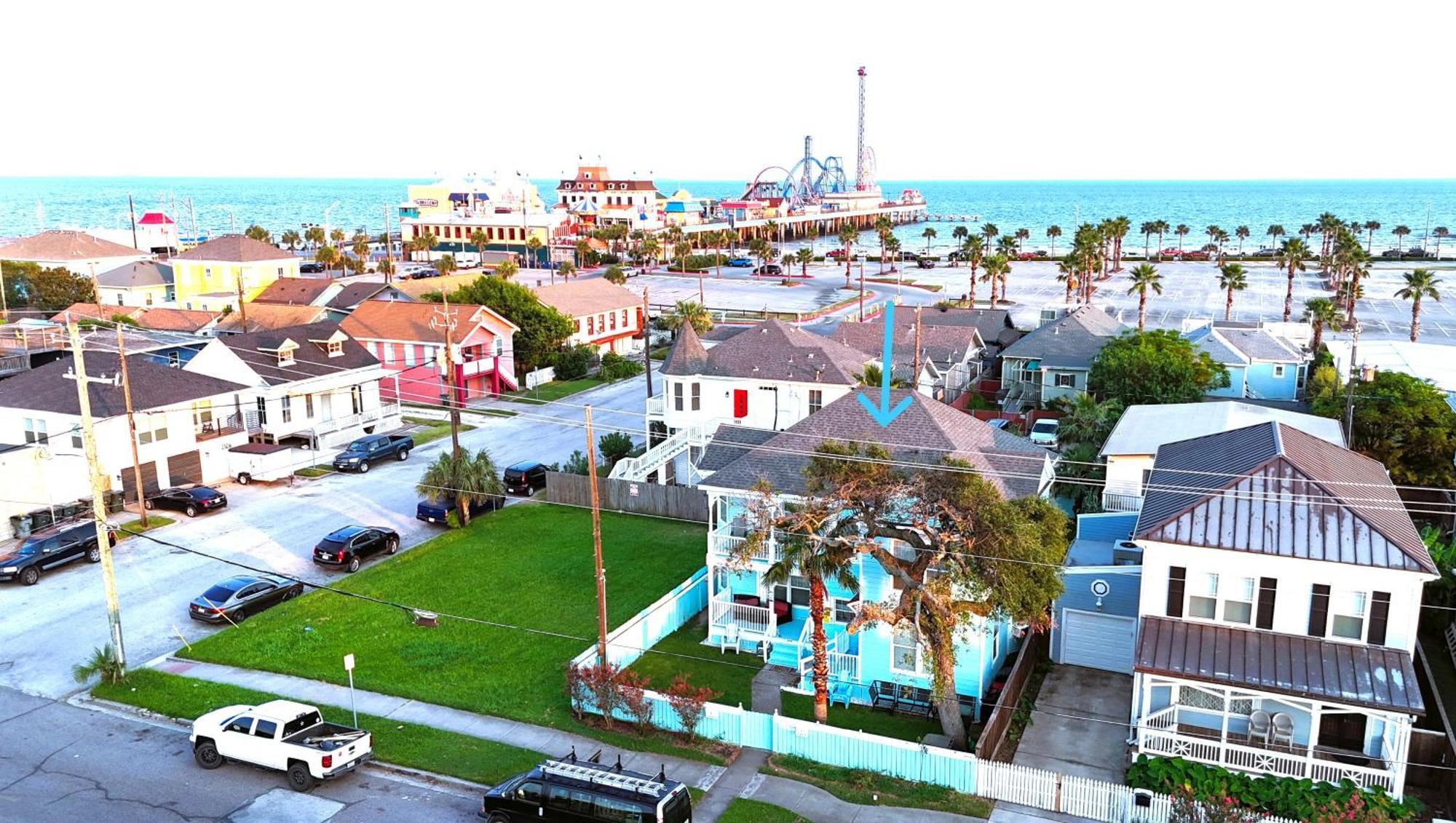 Casaazul-2605A-Couples Retreat By Beach & Pleasure Pier 1 Block Away- 2Bed 2Bath- 7 Minutes To Cruise Terminal Galveston Exteriör bild